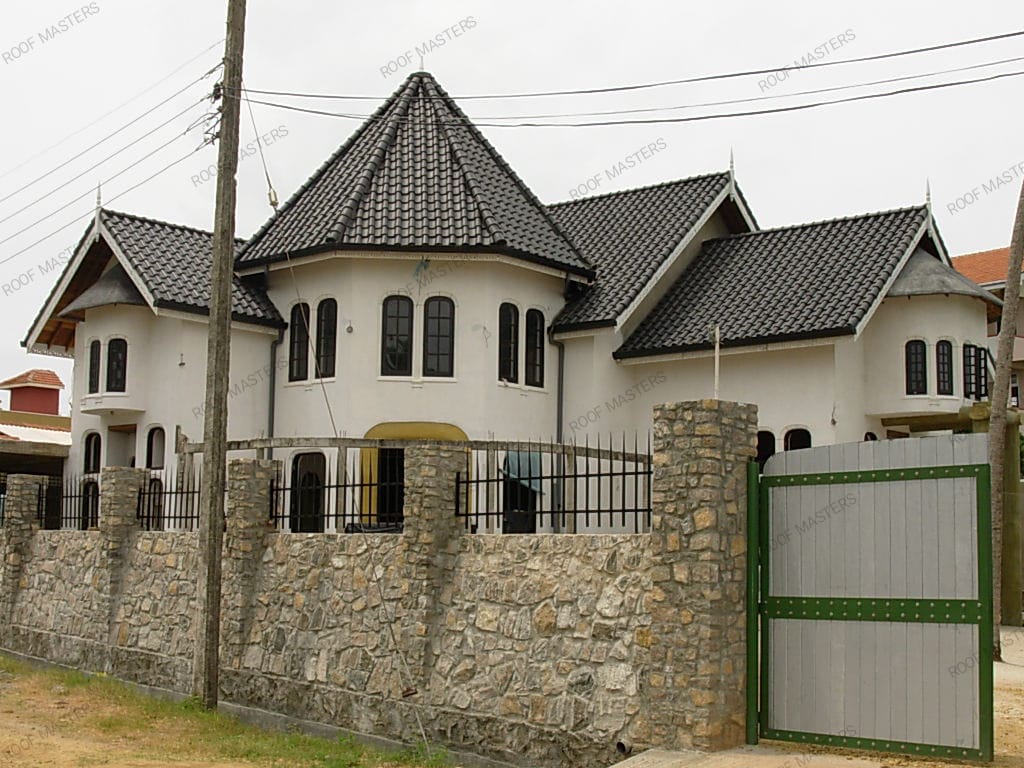 Roof Masters (4)
